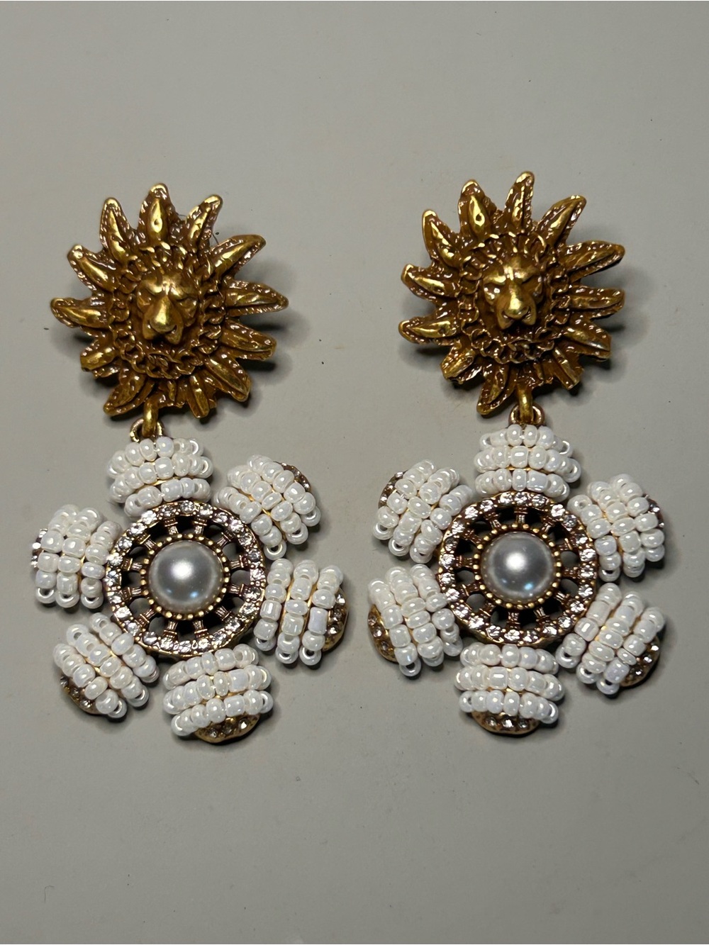 Miriam Haskell Beaded Pierced Lion‎ Gold White Pearl Sun Flower Dangle Earrings